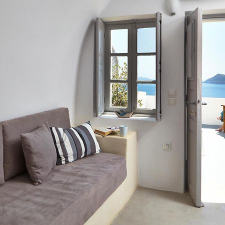 Liakada Oia Suites Exterior foto